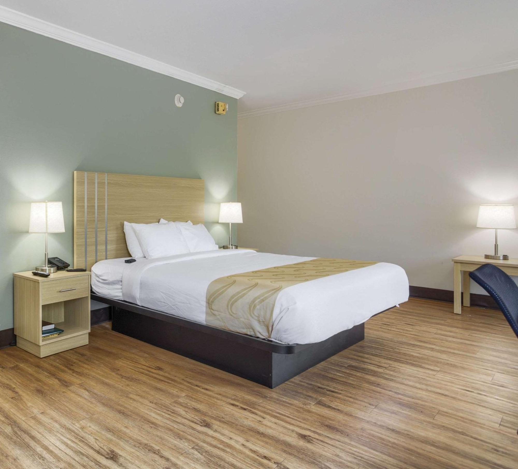 Quality Inn Gulf Shores Airport Buitenkant foto